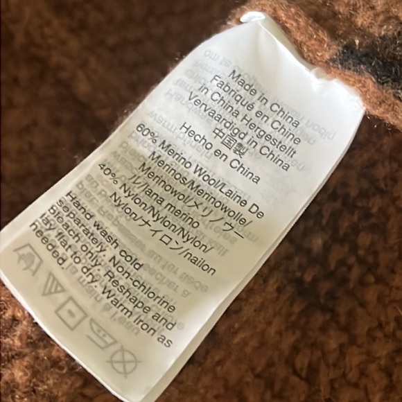 Madewell Merino Wool leopard dot Cardigan Small - Picture 7 of 7